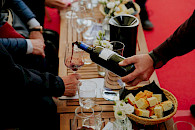 Vinski plac na Mestnem trgu (pokušnja vin, paketne degustacije, vodene degustacije)